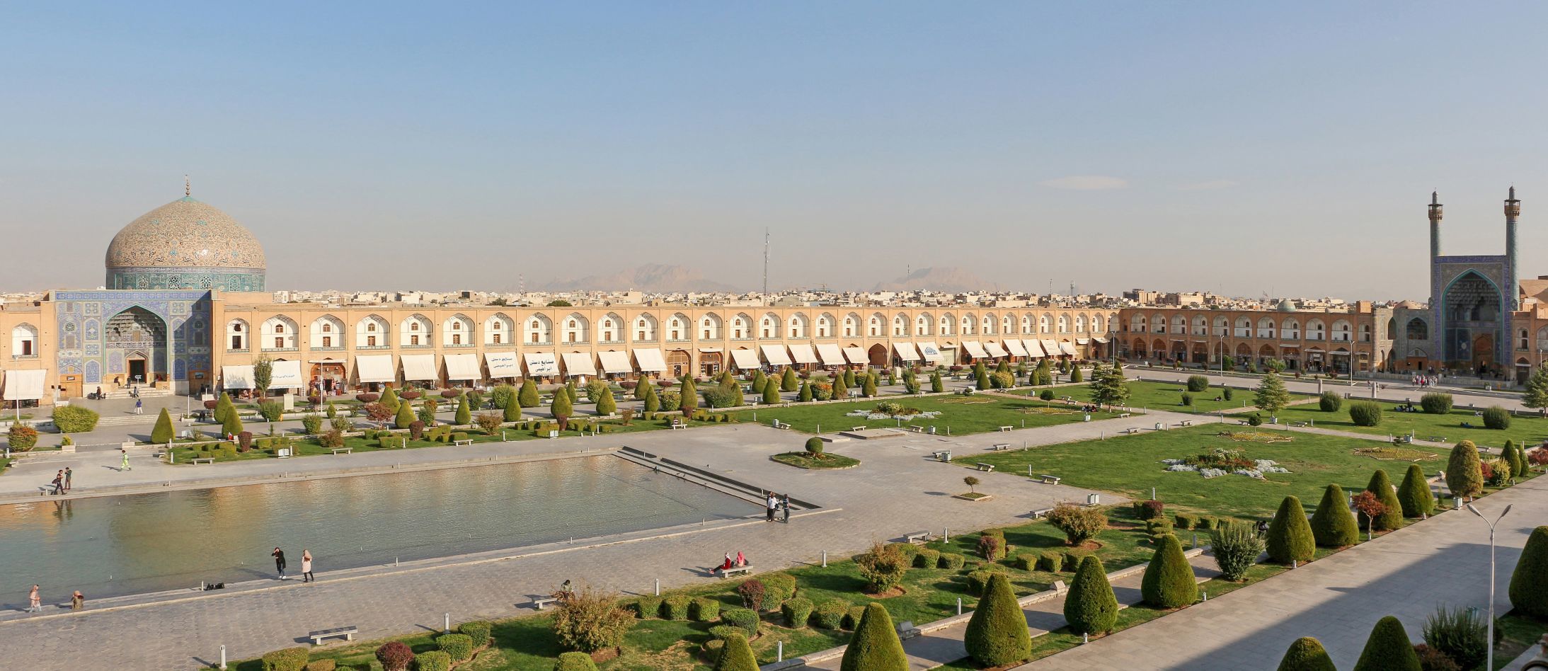 1. Naqsh-e Jahan Square